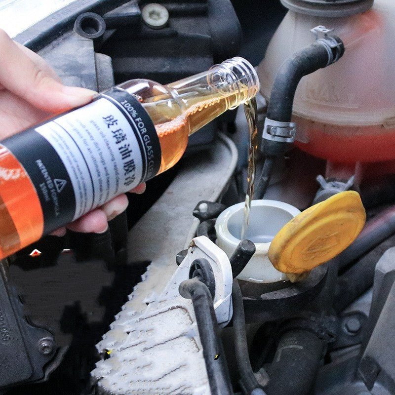 Glass Cleaner Removes Oil Film - Shop - Saver